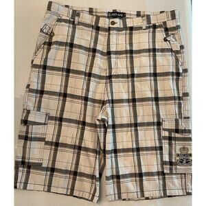 RED APE Plaid Cargo Shorts Men’s Size 42 Oversized Embroidered Y2K Skater HipHop